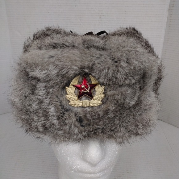 Mad Bomber Rabbit Fur Hat Russian Winter Hat With Eat Flaps Size Large EUC - Picture 2 of 13